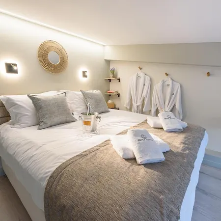 Villa Topaz With Private Pool - Halkidki Pefkochori